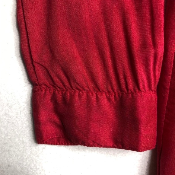 Street One Womens Red German Brand Long Sleeve Blouse Size 8 Pearl Snaps - Picture 9 of 11